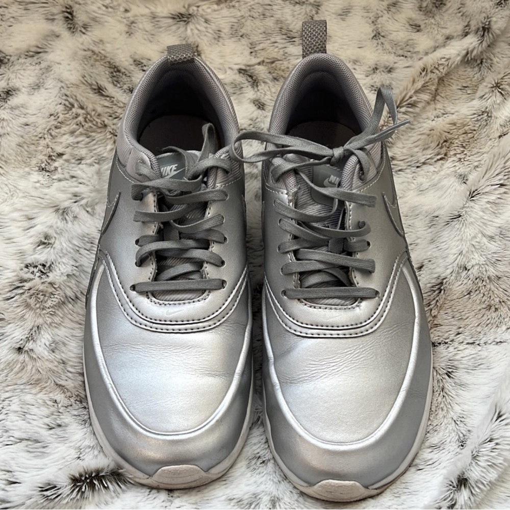 Nike Thea Max w8.5